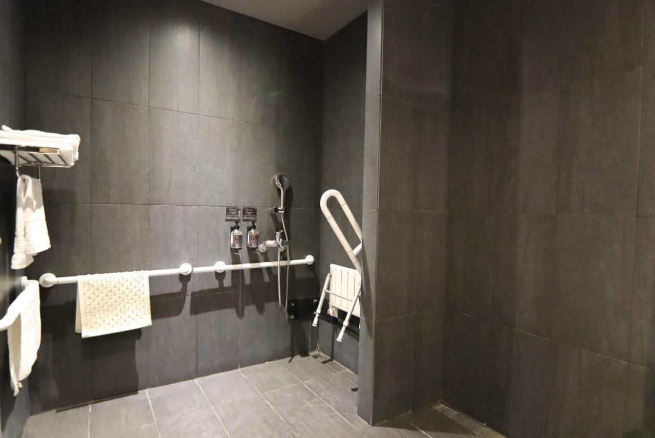 Orient Luxury Hotel Thành phố Gia Nghĩa Ngoại thất bức ảnh